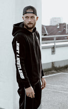 Lade das Bild in den Galerie-Viewer, UNISEX HOODIE BLACK
