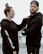 Lade das Bild in den Galerie-Viewer, UNISEX HOODIE BLACK
